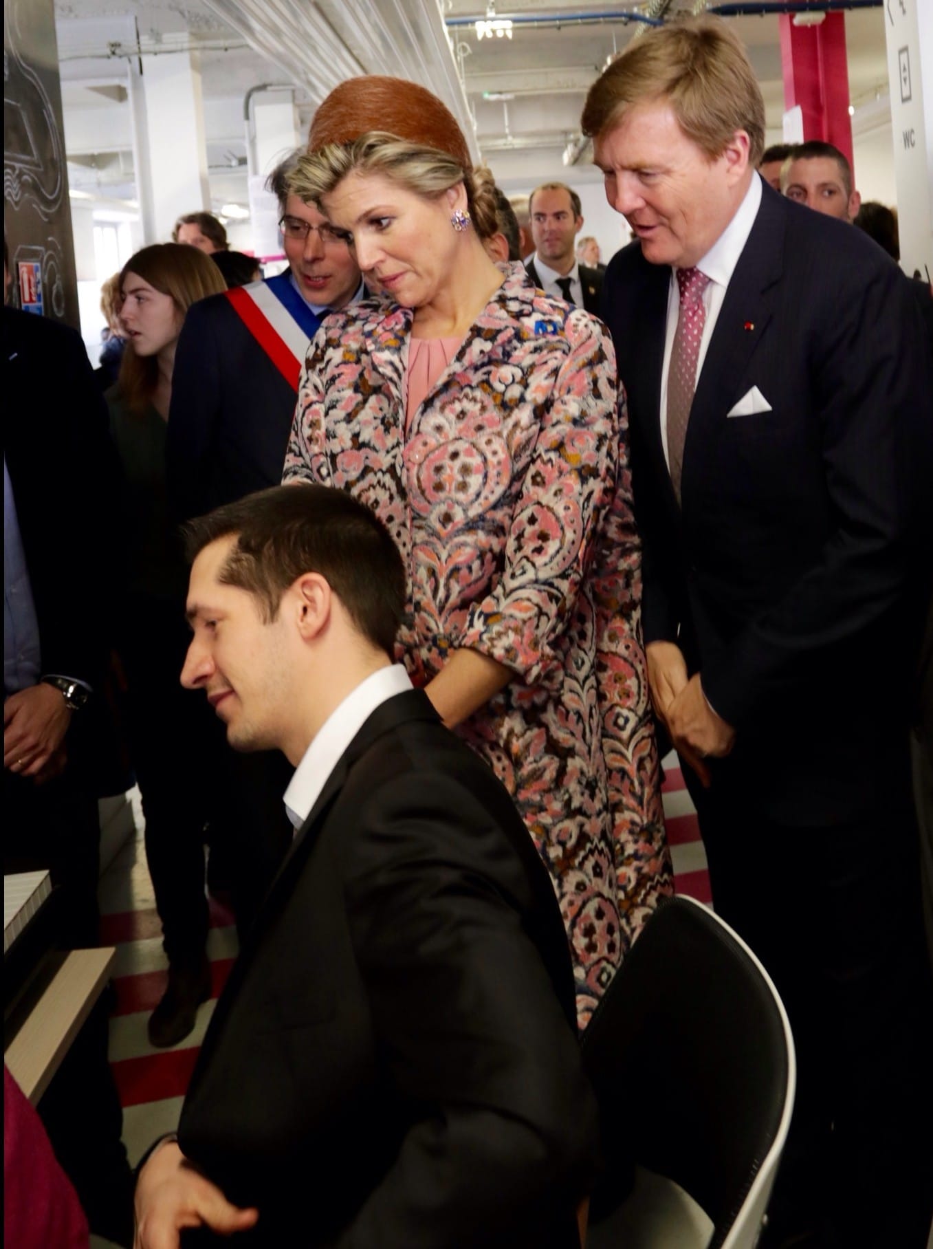 Valentin Carayol presenting Meloflow to the King and Queen of the Netherlands